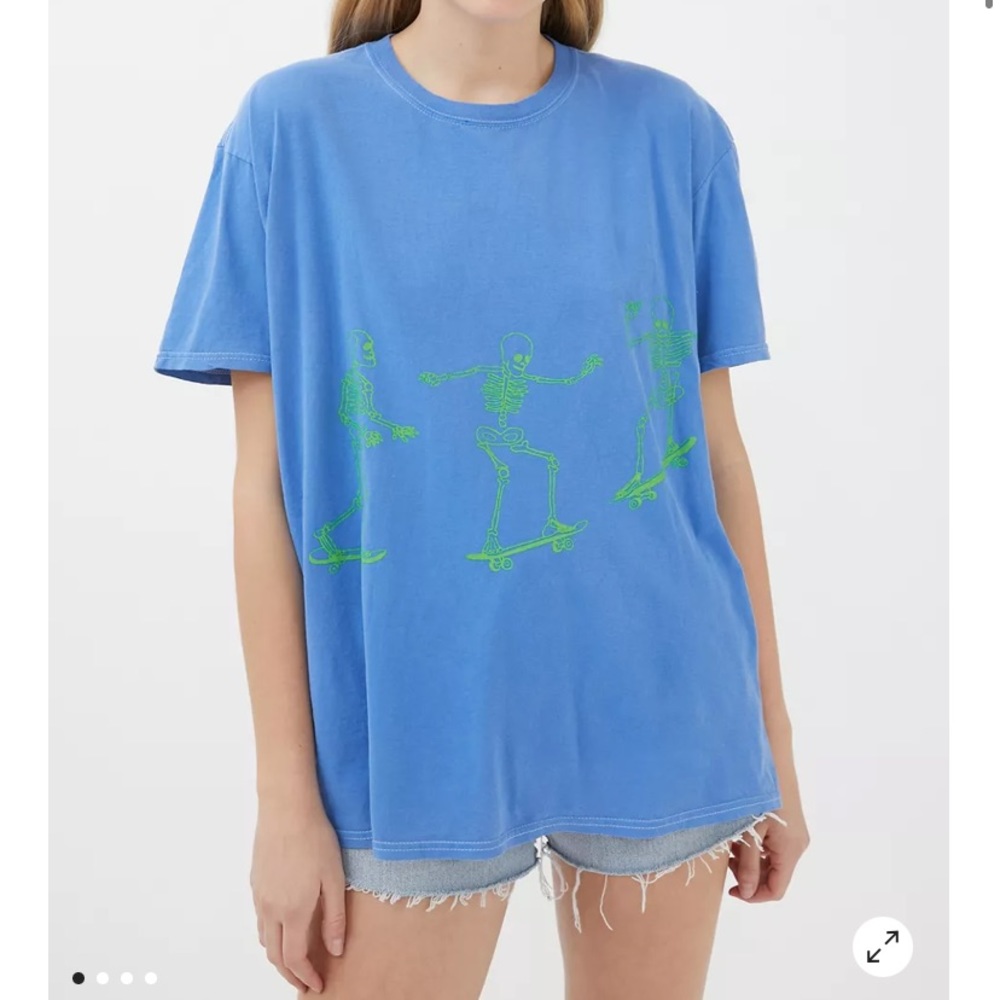 Urban Outfitters tee